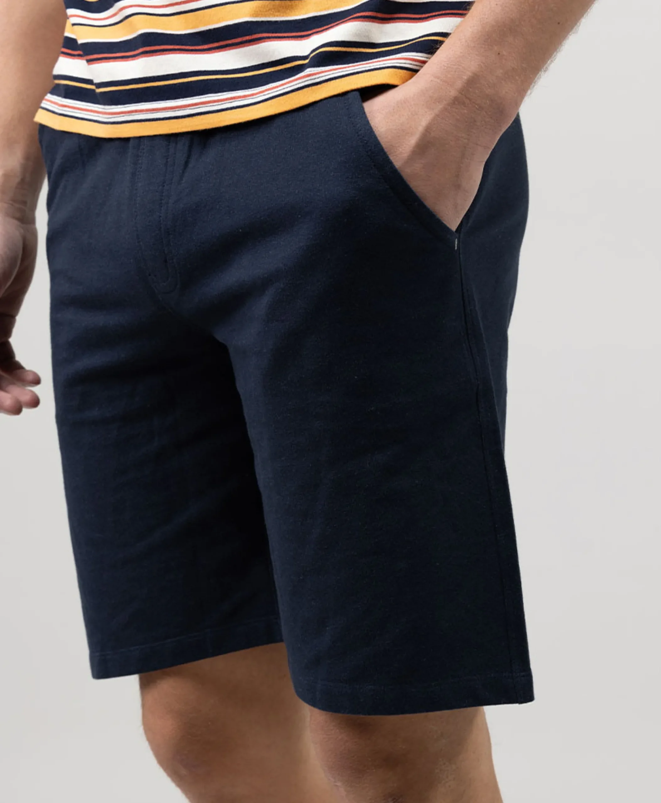 BERMUDA INDIGO LICOL