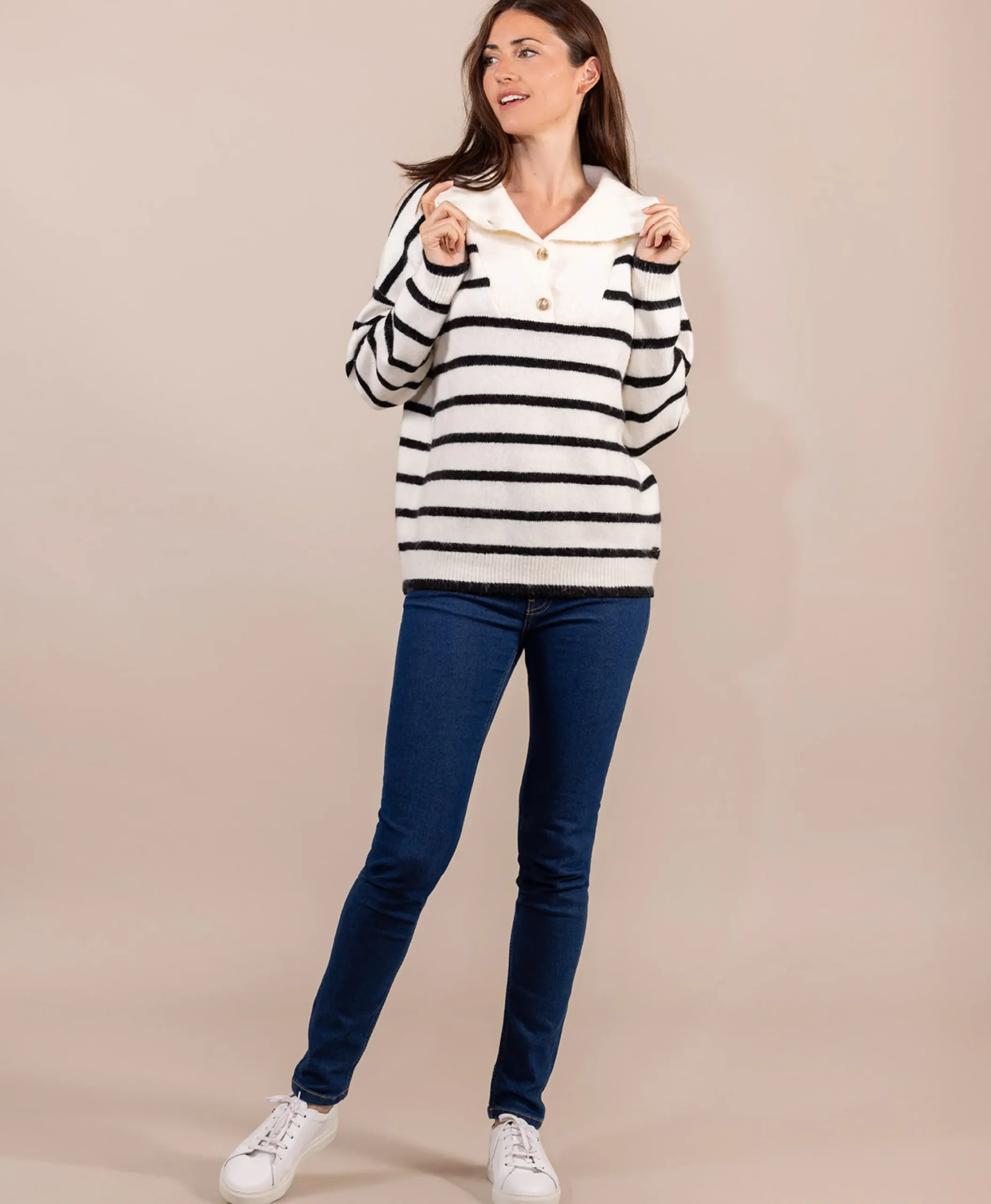 PULL FOND NATUREL RAYE NOIR KOREL
